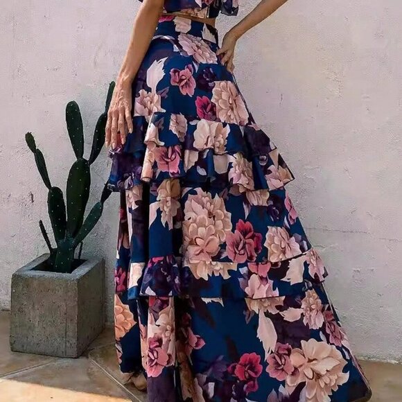 Multicolor Floral Print cropped top & maxi skirt coord set  Spring/Summer - Picture 7 of 9